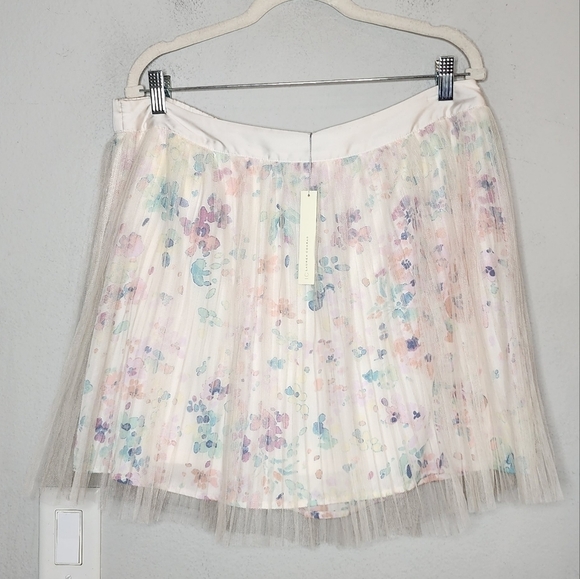 NWT LC Lauren Conrad Floral Pleated Mesh Skirt Stretch Waist Size XL Fairycore - Picture 15 of 15